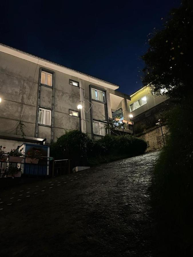 Cherry Blossom Homestay Kodaikanal Exterior foto